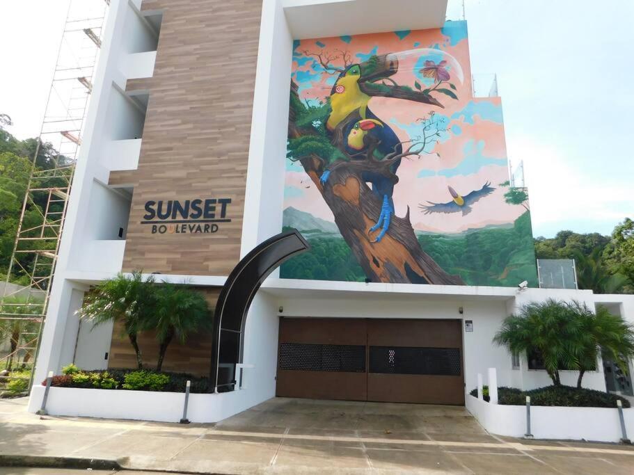Sunset 205, Sleeps Six, Next Door To The Pool, 100M To The Beach! ฆาโก ภายนอก รูปภาพ
