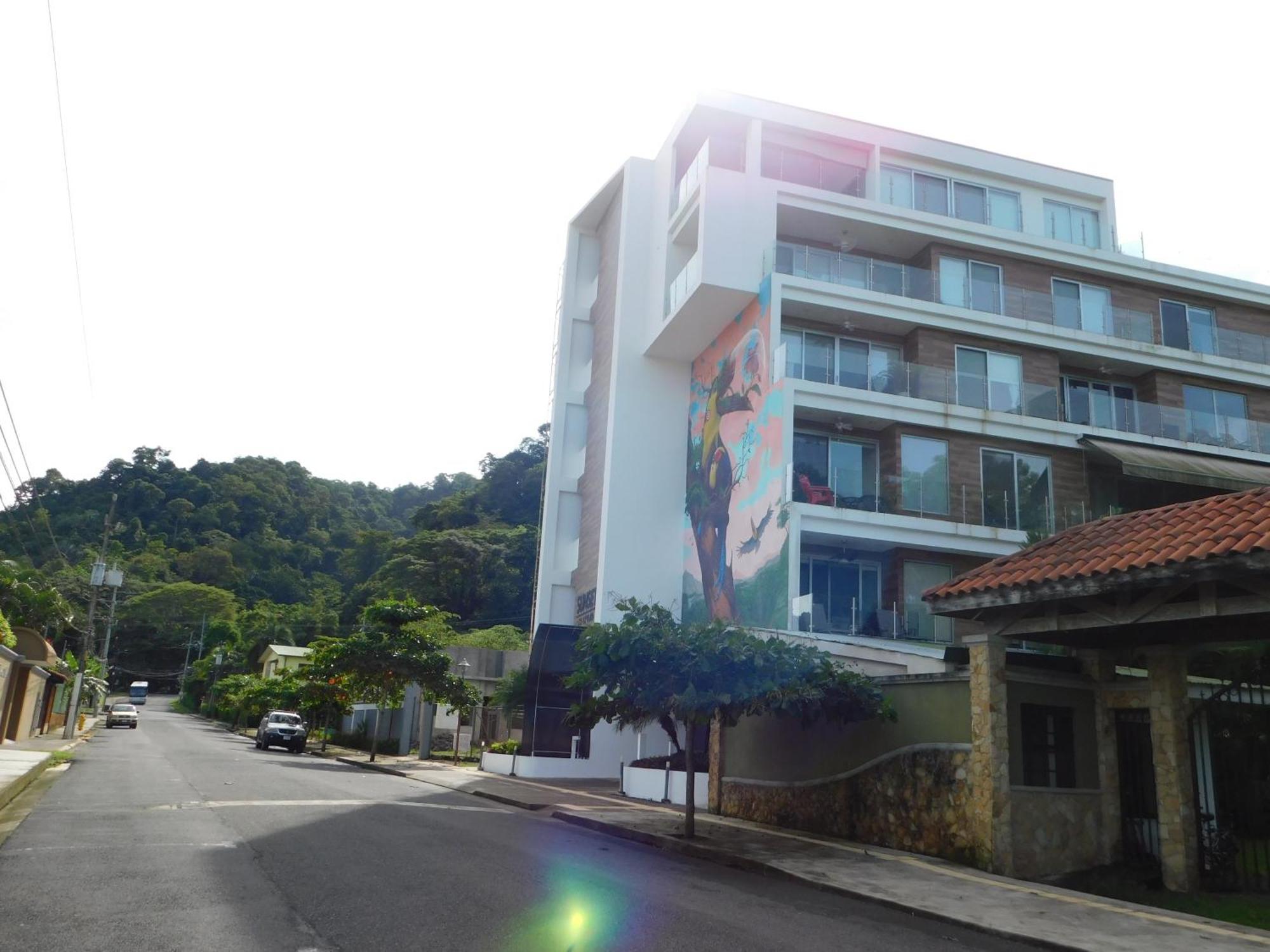 Sunset 205, Sleeps Six, Next Door To The Pool, 100M To The Beach! ฆาโก ภายนอก รูปภาพ