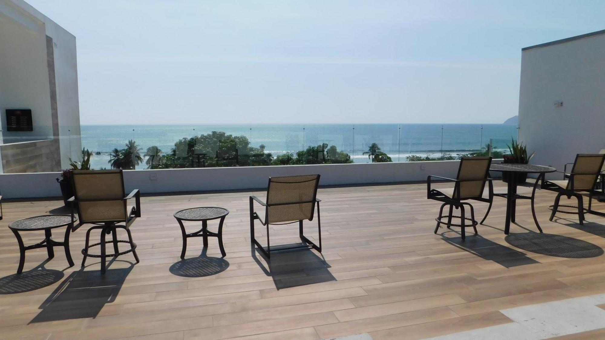 Sunset 205, Sleeps Six, Next Door To The Pool, 100M To The Beach! ฆาโก ภายนอก รูปภาพ